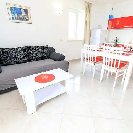 Family Friendly With A Swimming Pool Brela, Makarska - 19998 Apartment *